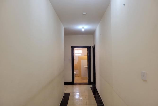 981743 - Property Image 3