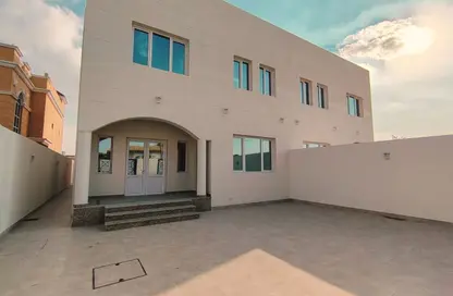 Villa - 7+ Bedrooms - 7+ Bathrooms for rent in Salwa Road - Al Aziziyah - Doha