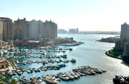 Apartment - 1 Bedroom - 2 Bathrooms for rent in One Porto Arabia - Porto Arabia - The Pearl Island - Doha