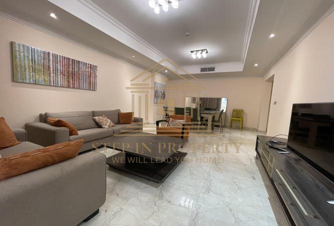 1001831 - Property Image 2