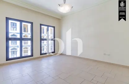 شقة - غرفة نوم - 2 حمامات للايجار في شاتو - قناة كوارتييه - جزيرة اللؤلؤة - الدوحة