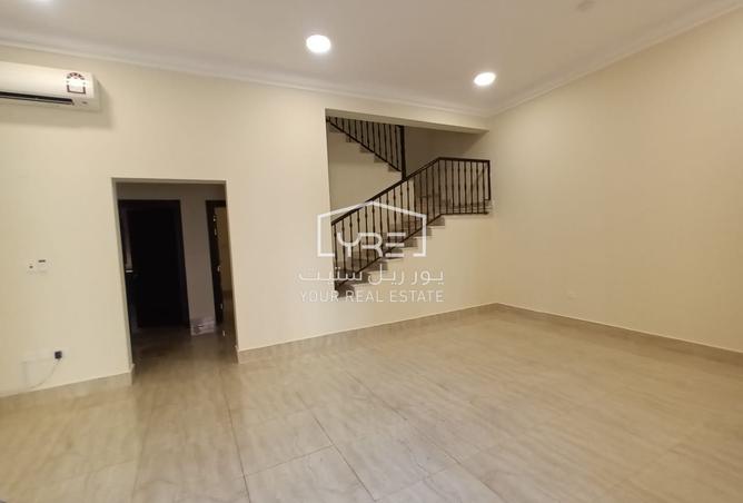 882409 - Property Image 3