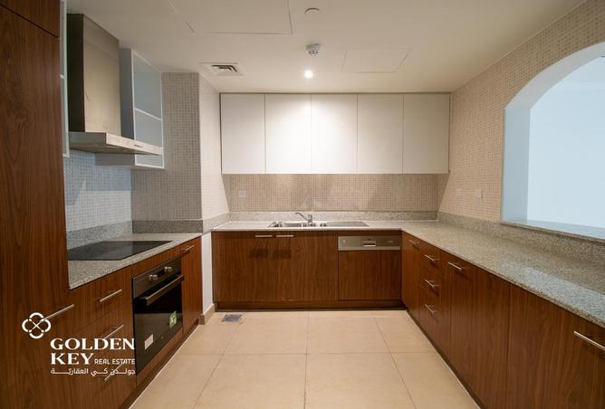 942122 - Property Image 3