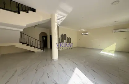 Villa - 5 Bedrooms - 4 Bathrooms for rent in Izghawa - Izghawa - Doha Villa - 5 Bedrooms - 4 Bathrooms for rent in Izghawa - Izghawa - Doha