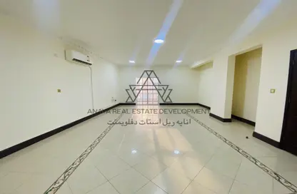 Apartment - 2 Bedrooms - 2 Bathrooms for rent in Fereej Bin Mahmoud South - Fereej Bin Mahmoud - Doha