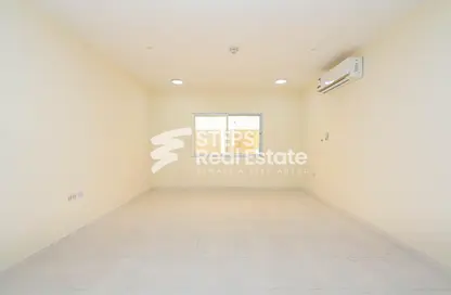 Empty Room image for: Labor Camp - Studio for rent in East Industrial Street - Birkat Al Awamer - Al Wakra, Image 1