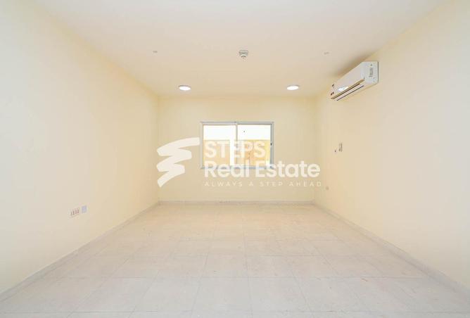 Labor Camp - Studio for rent in East Industrial Street - Birkat Al Awamer - Al Wakra