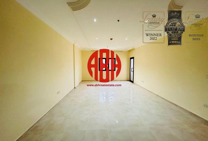 999211 - Property Main Image