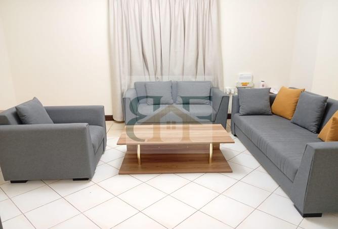 987484 - Property Main Image