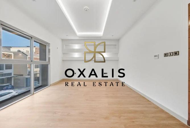 983984 - Property Image 3