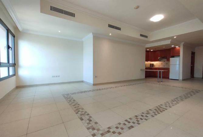 958484 - Property Image 2