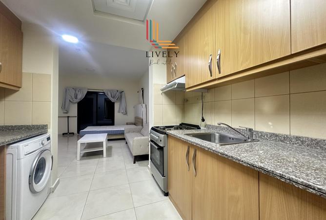 991672 - Property Image 2