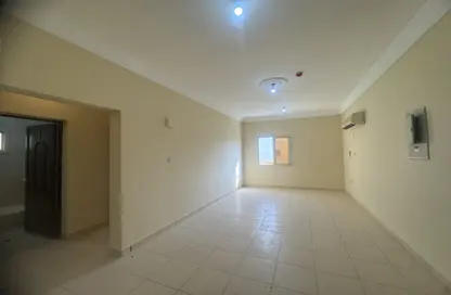 Apartment - 2 Bedrooms - 2 Bathrooms for rent in Old Airport Road - Old Airport Road - Doha