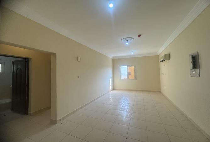 990927 - Property Main Image