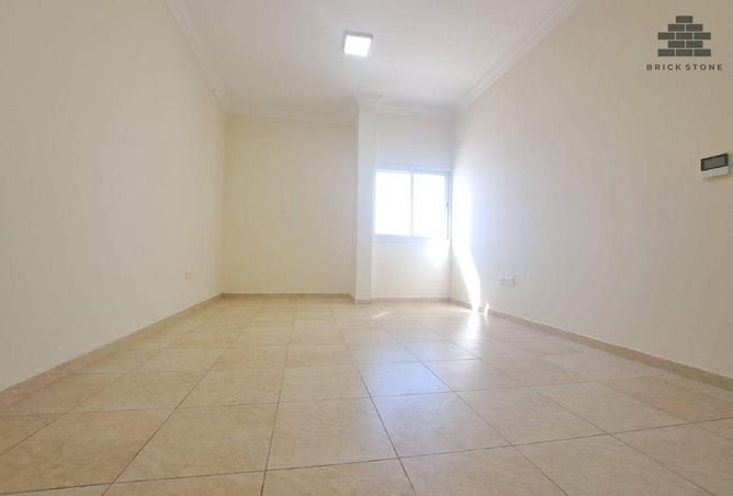 965021 - Property Image 3