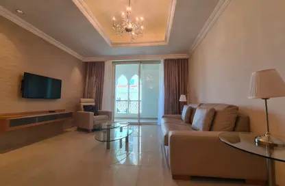 Apartment - 1 Bedroom - 2 Bathrooms for rent in Viva West - Viva Bahriyah - The Pearl Island - Doha