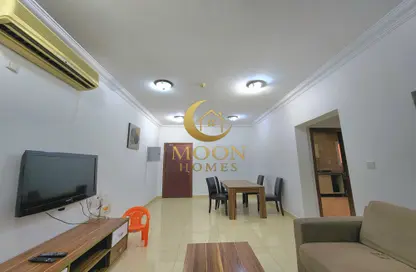Apartment - 1 Bedroom - 1 Bathroom for rent in Umm Ghwailina Comm - Umm Ghuwalina - Umm Ghuwailina - Doha