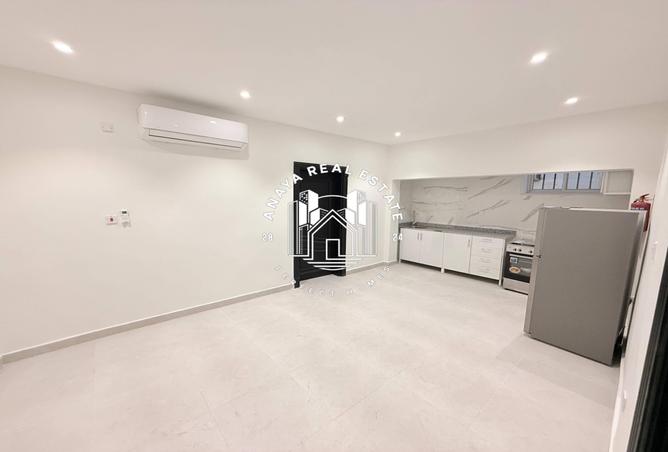 971248 - Property Image 3