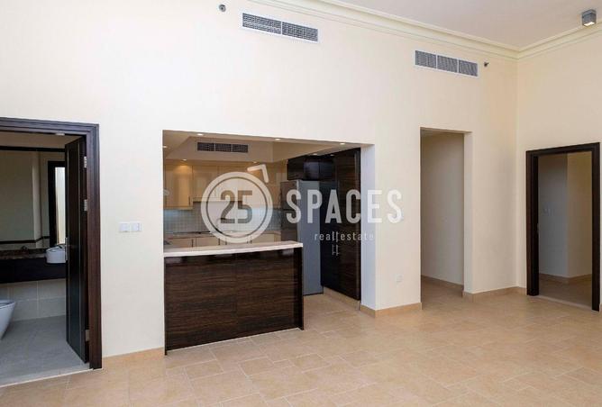 956287 - Property Image 3