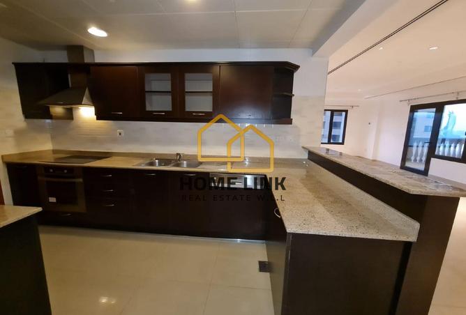 978878 - Property Image 3