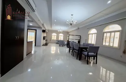 Apartment - 1 Bedroom - 2 Bathrooms for rent in Musheireb - Musheireb - Doha