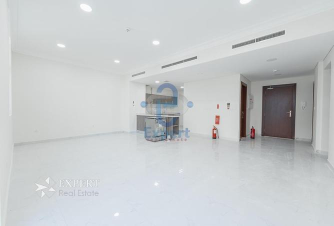 945147 - Property Main Image
