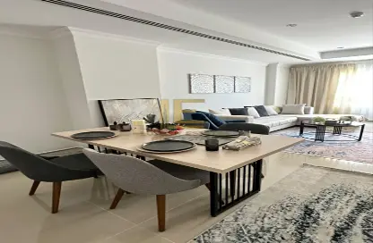 Apartment - 1 Bedroom - 2 Bathrooms for rent in East Porto Drive - Porto Arabia - The Pearl Island - Doha