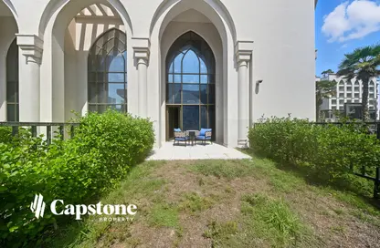 Apartment - 1 Bedroom - 2 Bathrooms for rent in La Plage Centrale - La Plage - The Pearl Island - Doha