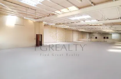 مخزن - استوديو للايجار في طريق سلوى - المنطقة الصناعية القديمة - الريان - الدوحة