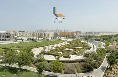 شقة - 2 غرف نوم - 3 حمامات للايجار في عرض البوليفارد - مدينة الياسمين - الوسيل