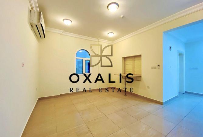 970123 - Property Image 2