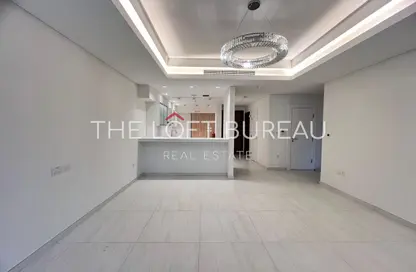 Apartment - 1 Bedroom - 2 Bathrooms for sale in Crystal Residence - Gewan Island - The Pearl Island - Doha Apartment - 1 Bedroom - 2 Bathrooms for sale in Crystal Residence - Gewan Island - The Pearl Island - Doha