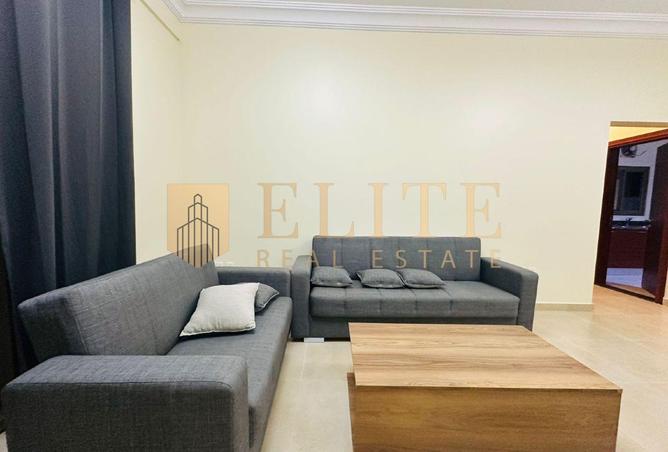 996239 - Property Image 2