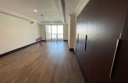 Apartment - Studio - 1 Bathroom for rent in Viva West - Viva Bahriyah - The Pearl Island - Doha