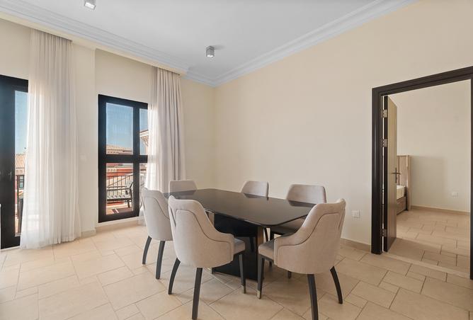 951417 - Property Image 2