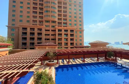 Apartment - 1 Bedroom - 2 Bathrooms for rent in Tower 3 - Porto Arabia - The Pearl Island - Doha