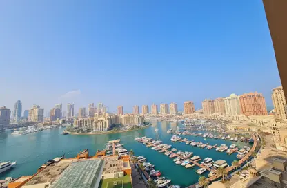 Apartment - Studio - 1 Bathroom for rent in Tower 28 - Porto Arabia - The Pearl Island - Doha