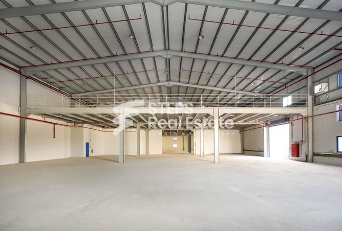 933211 - Property Main Image