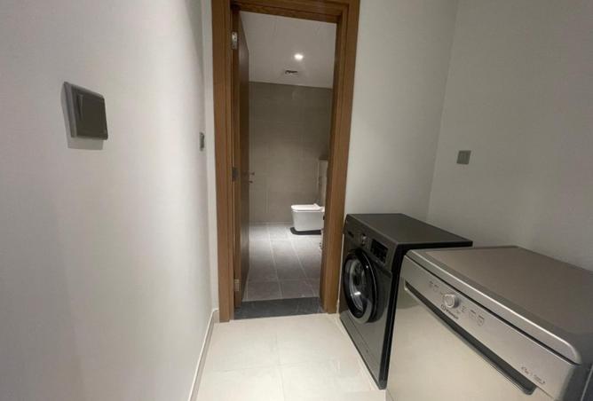 1004004 - Property Image 3