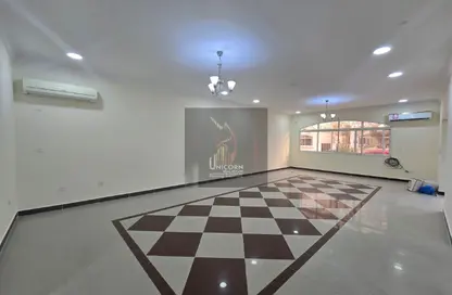 مجمع سكني - 4 غرف نوم - 4 حمامات للايجار في الريان القديمة - الريان - الدوحة