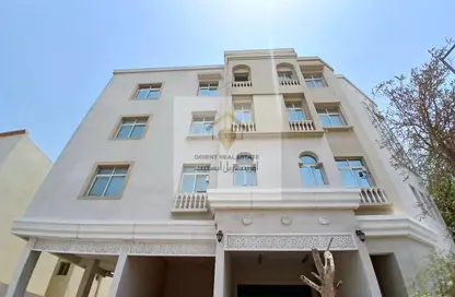 Apartment - 2 Bedrooms - 1 Bathroom for rent in Al Khazin Street - Madinat Khalifa South - Madinat Khalifa - Doha