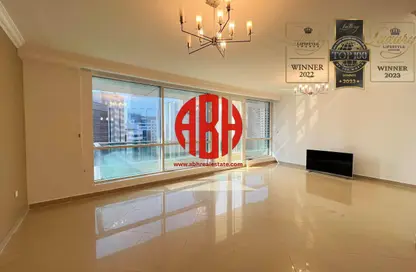 Apartment - 2 Bedrooms - 3 Bathrooms for rent in Al Shatt Street - West Bay - Doha