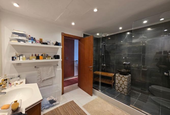 971933 - Property Image 2