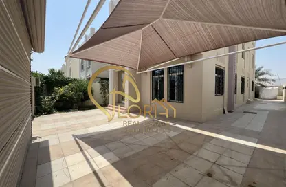 Villa - 5 Bedrooms - 4 Bathrooms for rent in Al Thumama - Al Thumama - Doha