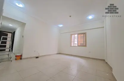 Apartment - 2 Bedrooms - 2 Bathrooms for rent in Al Sadd Road - Al Sadd - Doha