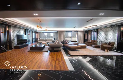 Apartment - 3 Bedrooms - 5 Bathrooms for rent in Viva West - Viva Bahriyah - The Pearl Island - Doha
