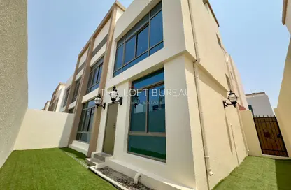 Villa - 6 Bedrooms - 7 Bathrooms for sale in Al Wukair - Al Wukair - Al Wakra