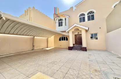 Villa - 5 Bedrooms - 6 Bathrooms for rent in Street 871 - Al Duhail South - Al Duhail - Doha