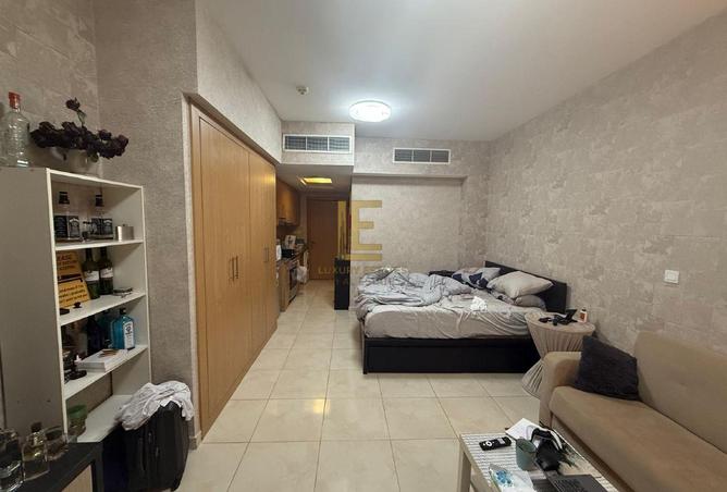 1009444 - Property Image 2