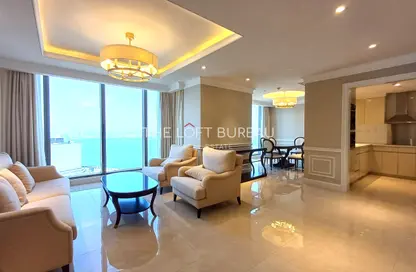Apartment - 2 Bedrooms - 2 Bathrooms for rent in West Bay Tower - West Bay - West Bay - Doha